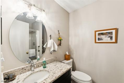 8615 Scenicview Drive Broadview Heights OH 44147