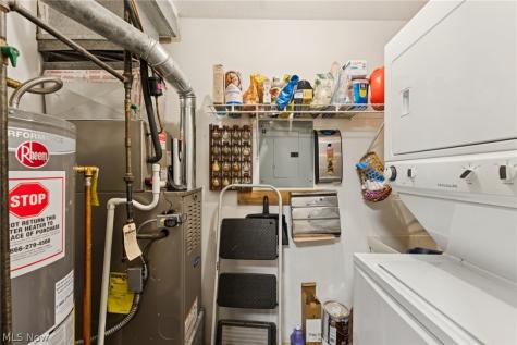 8615 Scenicview Drive Broadview Heights OH 44147