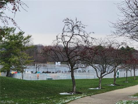 8615 Scenicview Drive Broadview Heights OH 44147