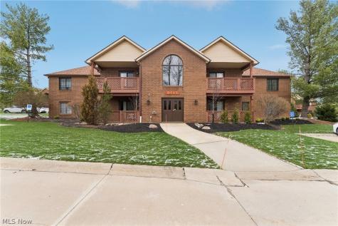 8615 Scenicview Drive Broadview Heights OH 44147