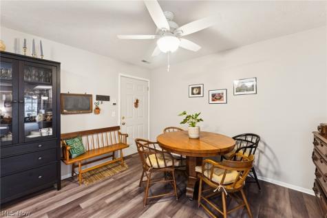 8615 Scenicview Drive Broadview Heights OH 44147