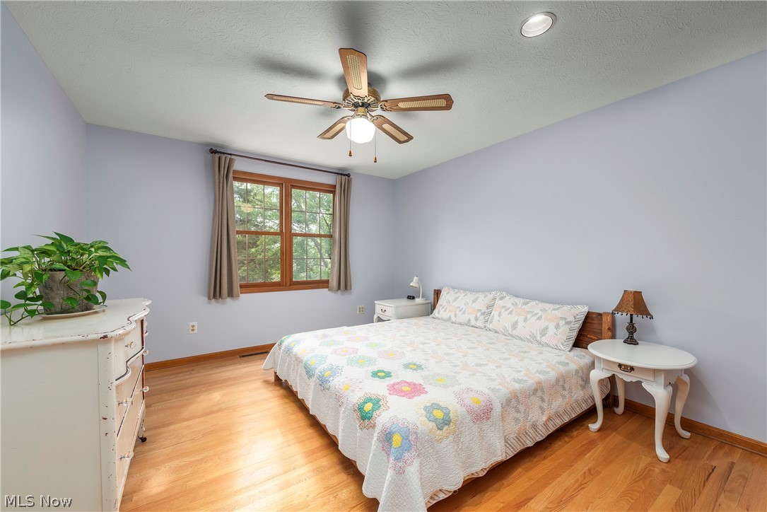 14 Pond Drive Rocky River OH 44116