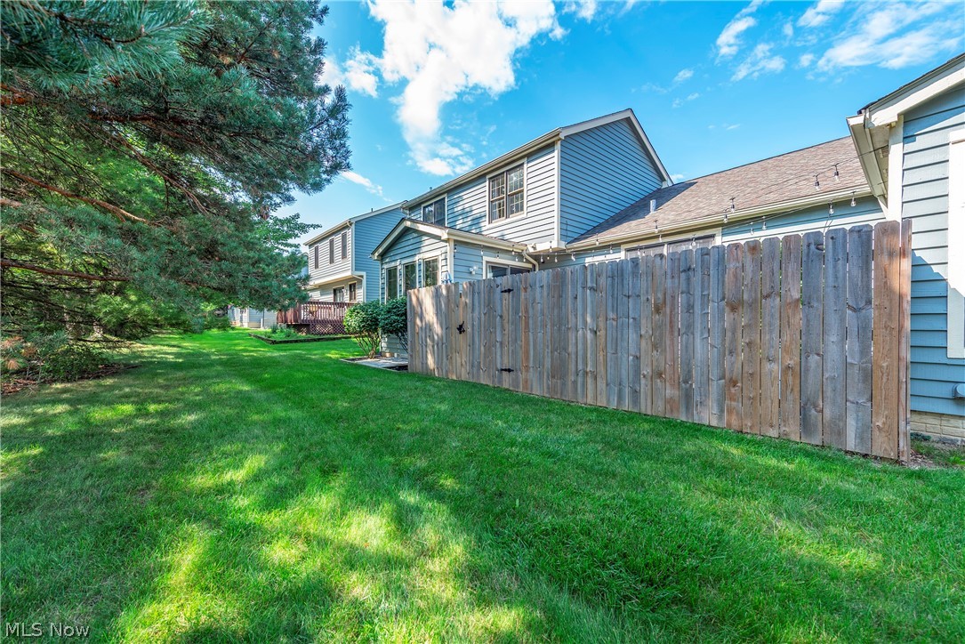 14 Pond Drive Rocky River OH 44116