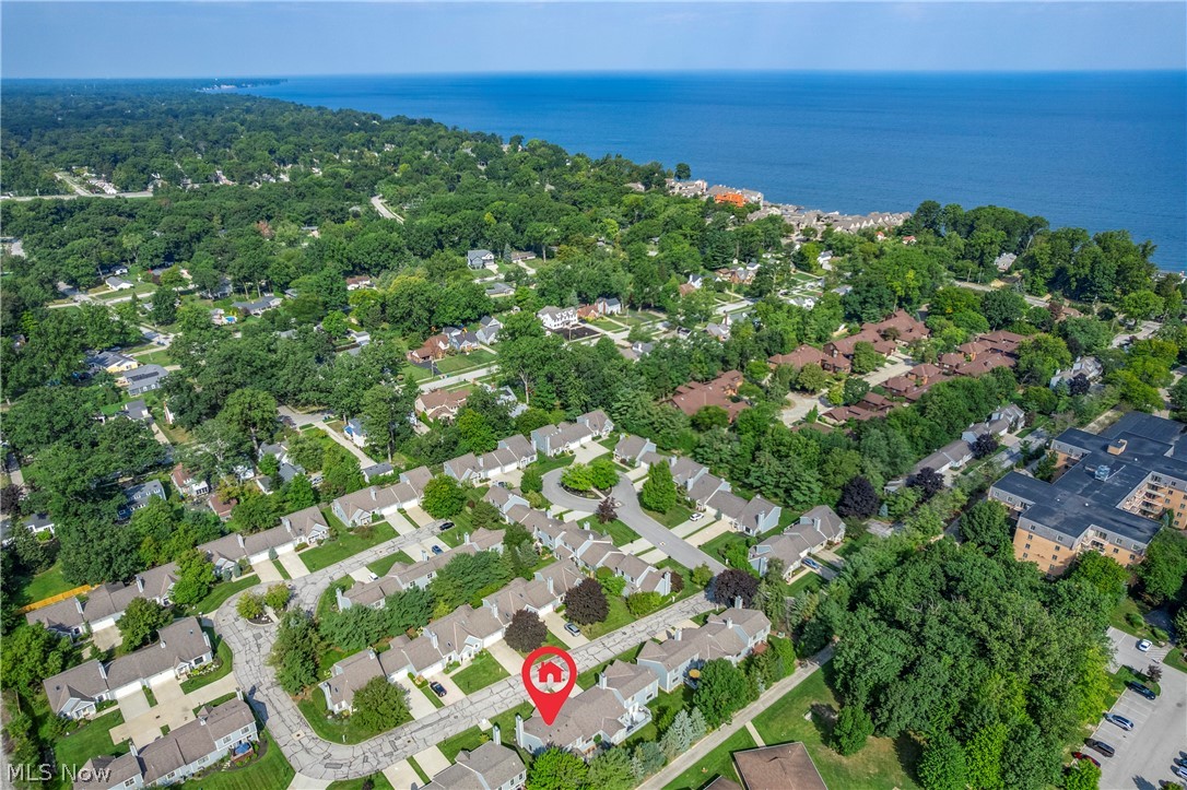 14 Pond Drive Rocky River OH 44116