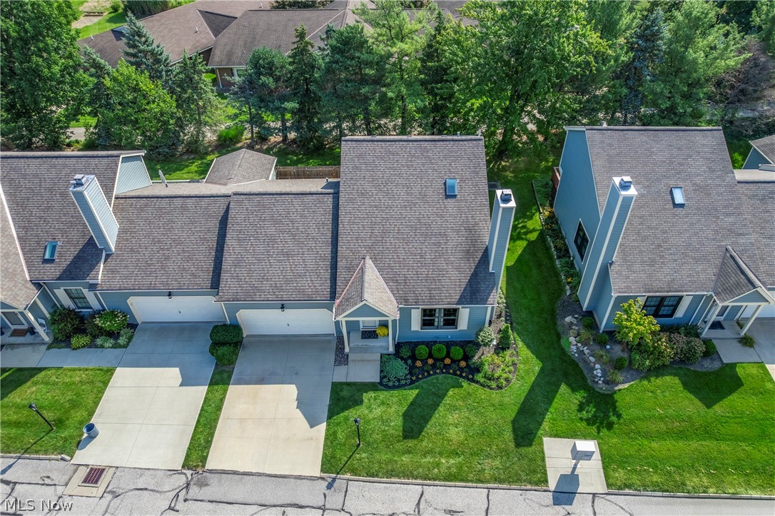 14 Pond Drive Rocky River OH 44116