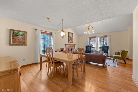 14 Pond Drive Rocky River OH 44116