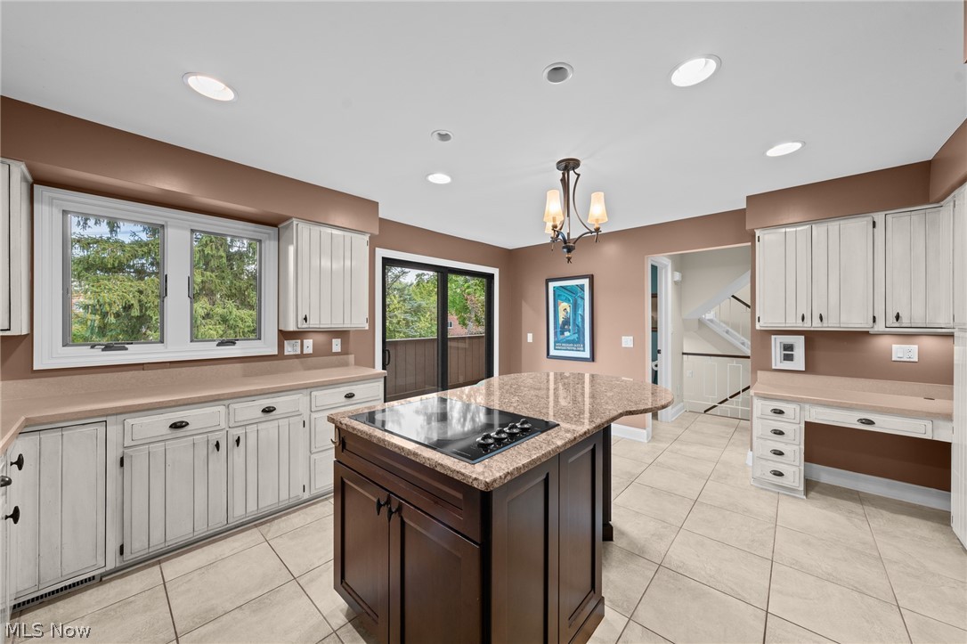 2675 Warrensville Center Road Shaker Heights OH 44122