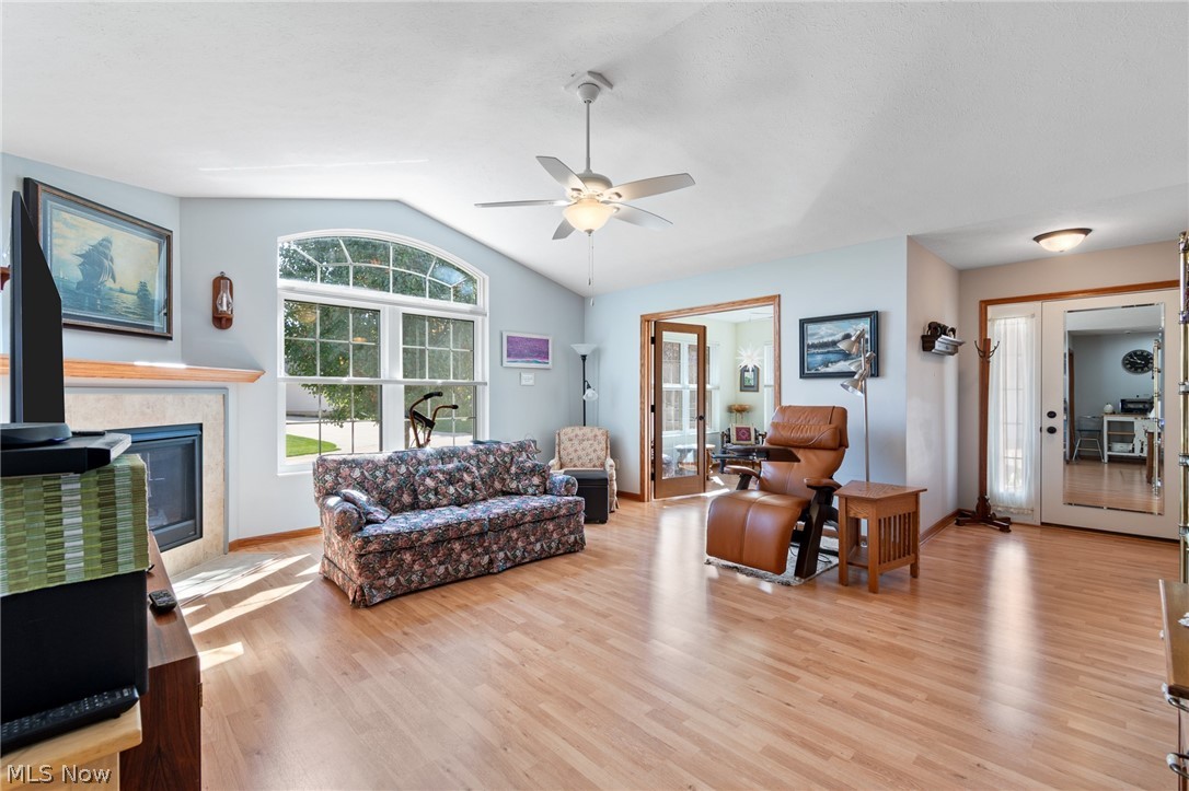 224 Woodbury Circle Dalton OH 44618
