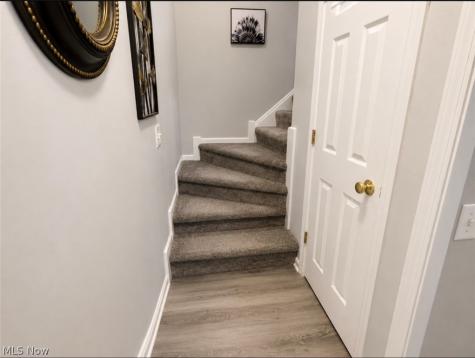 17619 Wildwood Lane Cleveland OH 44119