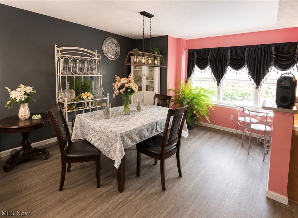 17619 Wildwood Lane Cleveland OH 44119