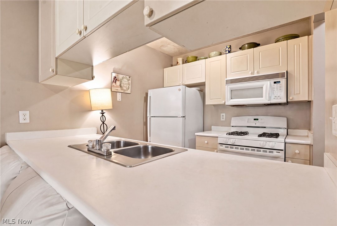 4649 Hobson Drive Columbus OH 43228