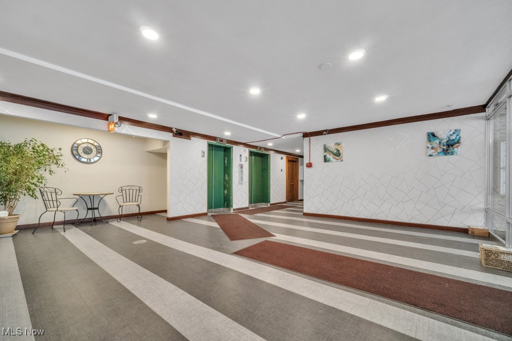 6640 Pearl Road Parma Heights OH 44130