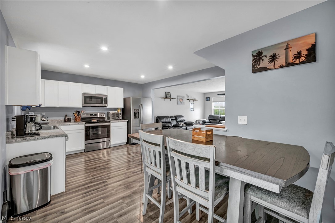 762 Pine Spring Drive Painesville OH 44077