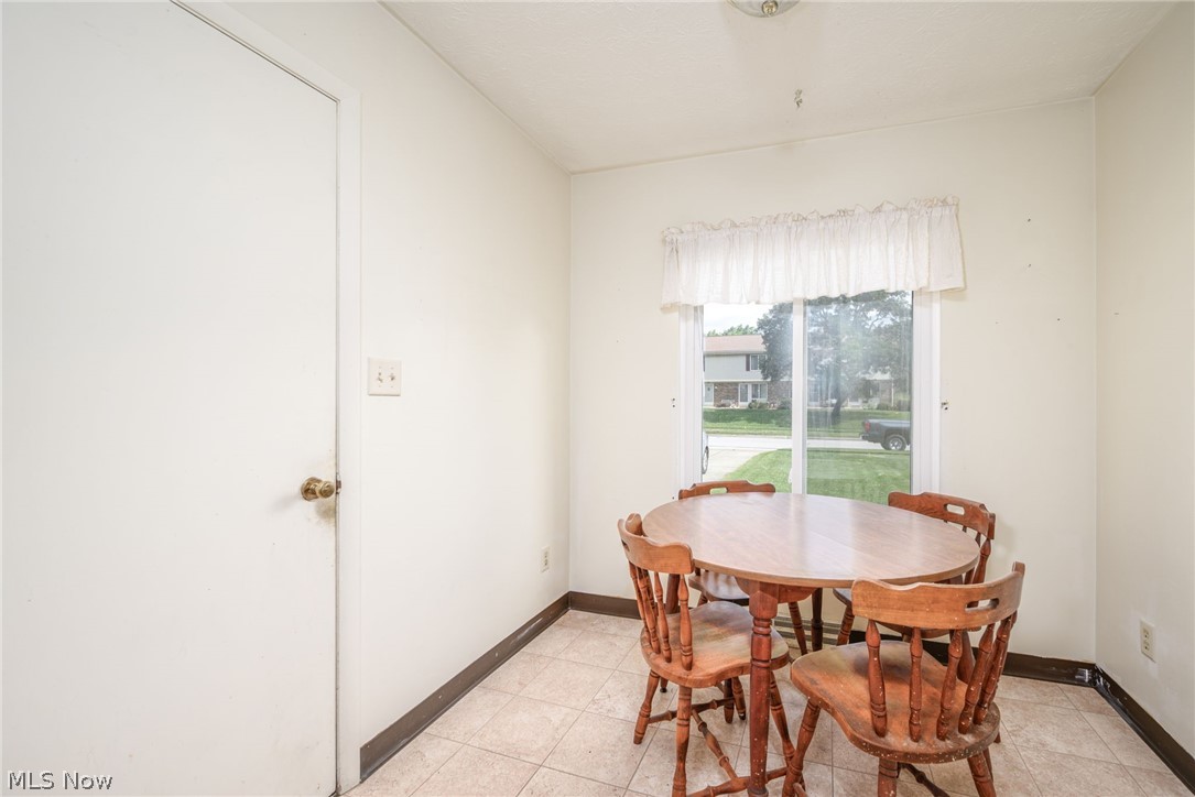 2292 Echo Valley Drive Stow OH 44224