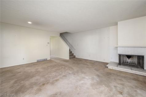 2292 Echo Valley Drive Stow OH 44224
