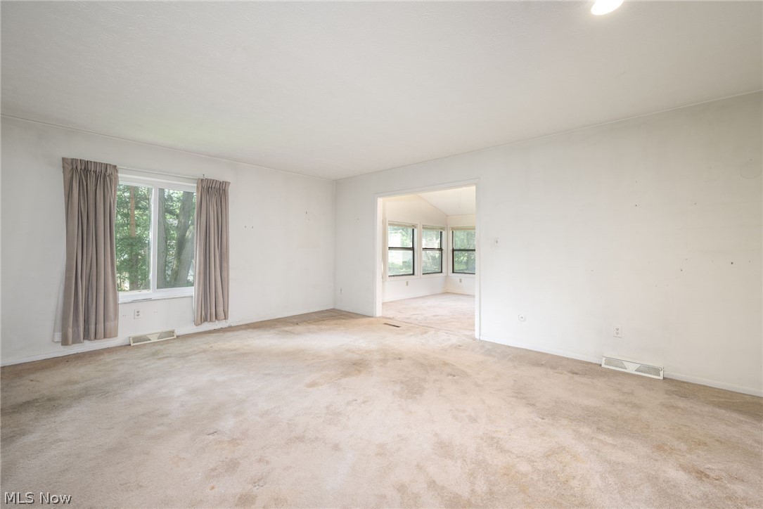 2292 Echo Valley Drive Stow OH 44224