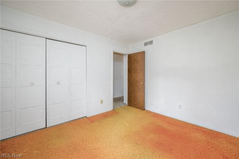 2292 Echo Valley Drive Stow OH 44224