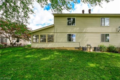 2292 Echo Valley Drive Stow OH 44224