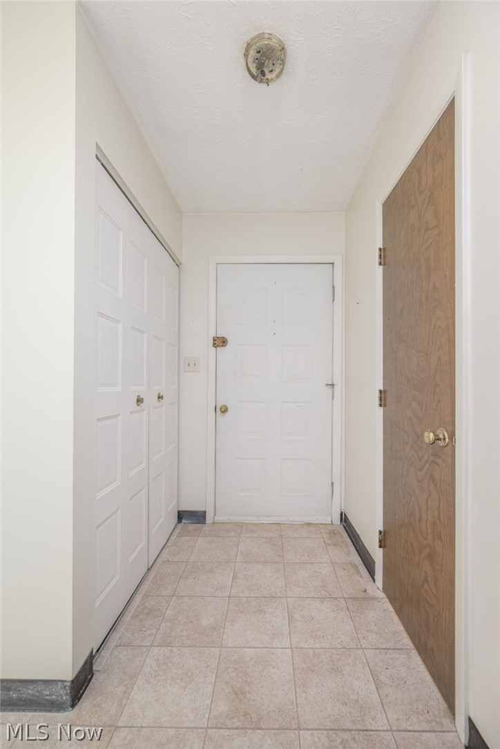 2292 Echo Valley Drive Stow OH 44224