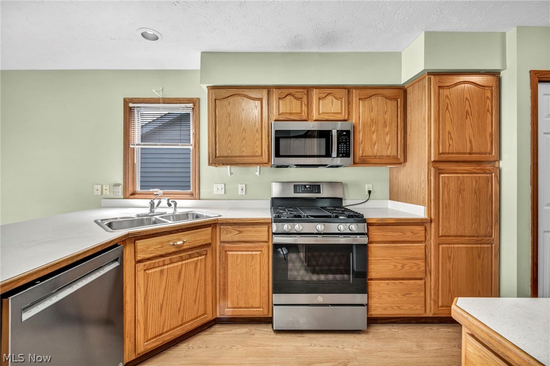 134 Stonehedge Drive Elyria OH 44035