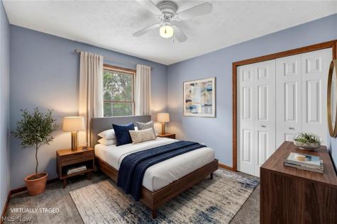 134 Stonehedge Drive Elyria OH 44035