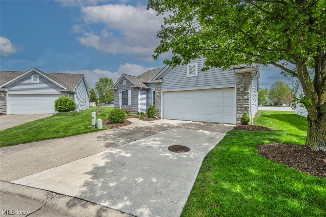 134 Stonehedge Drive Elyria OH 44035