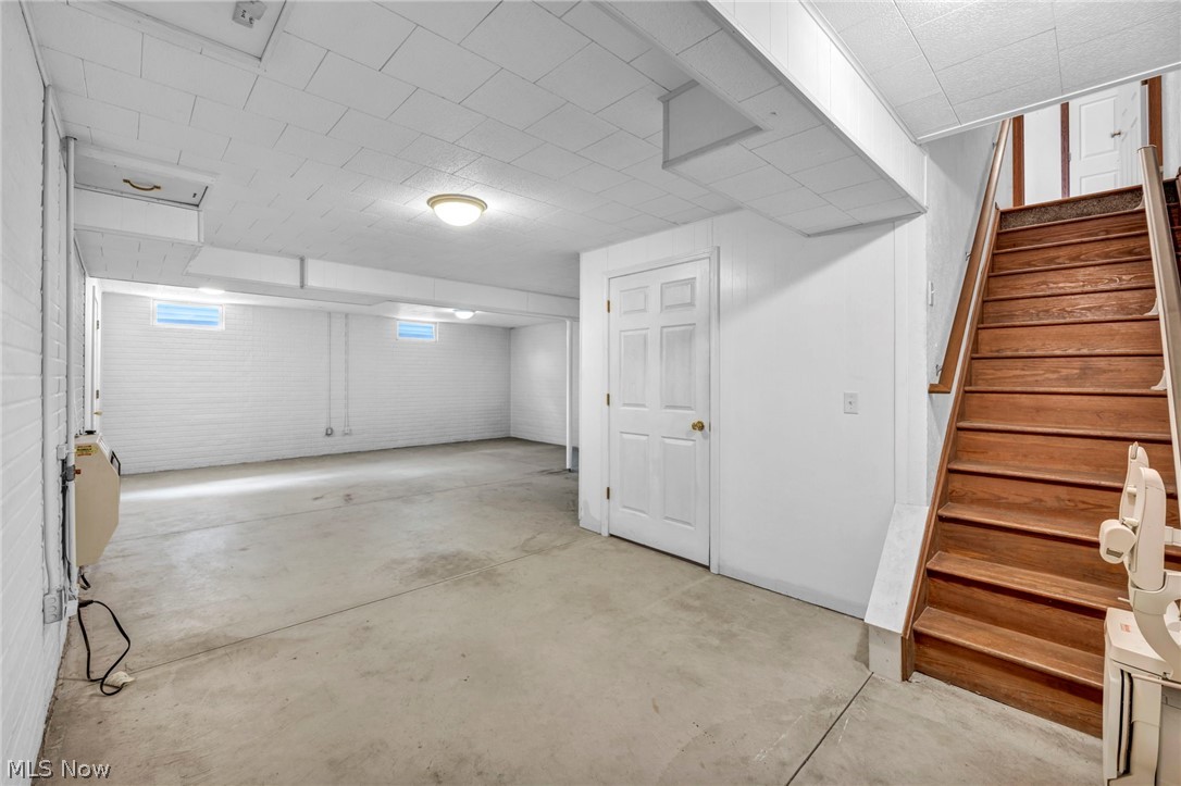 134 Stonehedge Drive Elyria OH 44035