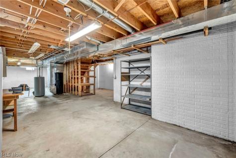 134 Stonehedge Drive Elyria OH 44035