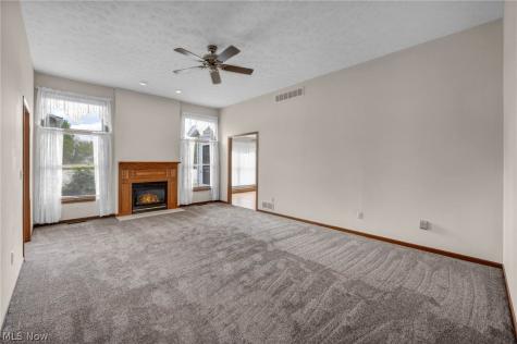 134 Stonehedge Drive Elyria OH 44035