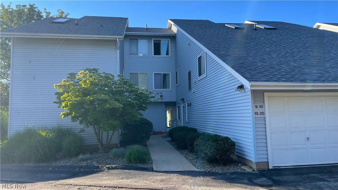 208 Park Avenue Conneaut OH 44030