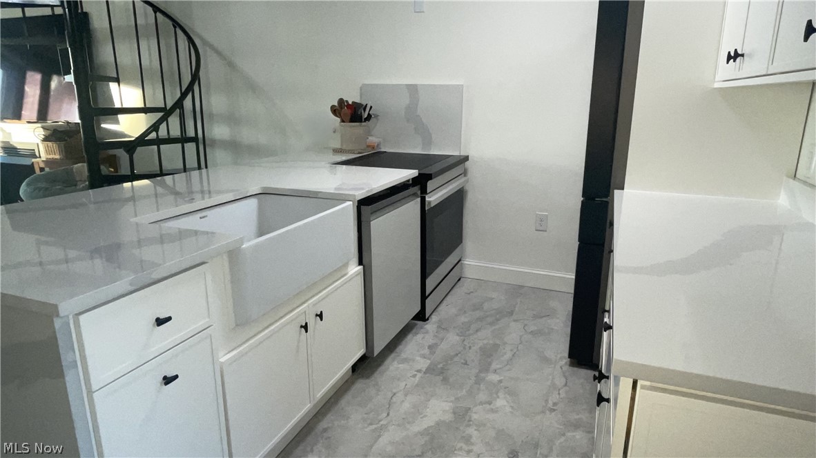 208 Park Avenue Conneaut OH 44030