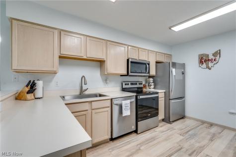 230 Whippoorwill Lane Mansfield OH 44906