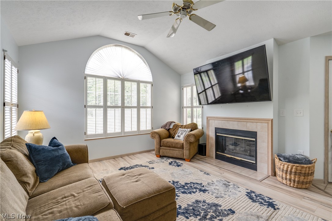 230 Whippoorwill Lane Mansfield OH 44906