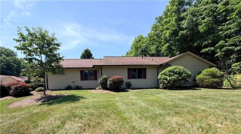 11106 Blodgett Creek Trail Strongsville OH 44149