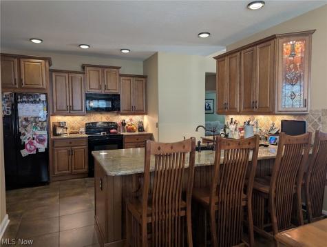 1805 E Western Reserve Road Youngstown OH 44514