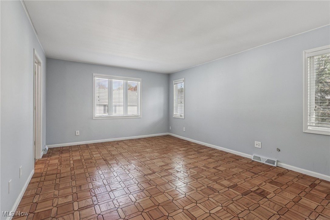 11705 Edgewater Drive Lakewood OH 44107