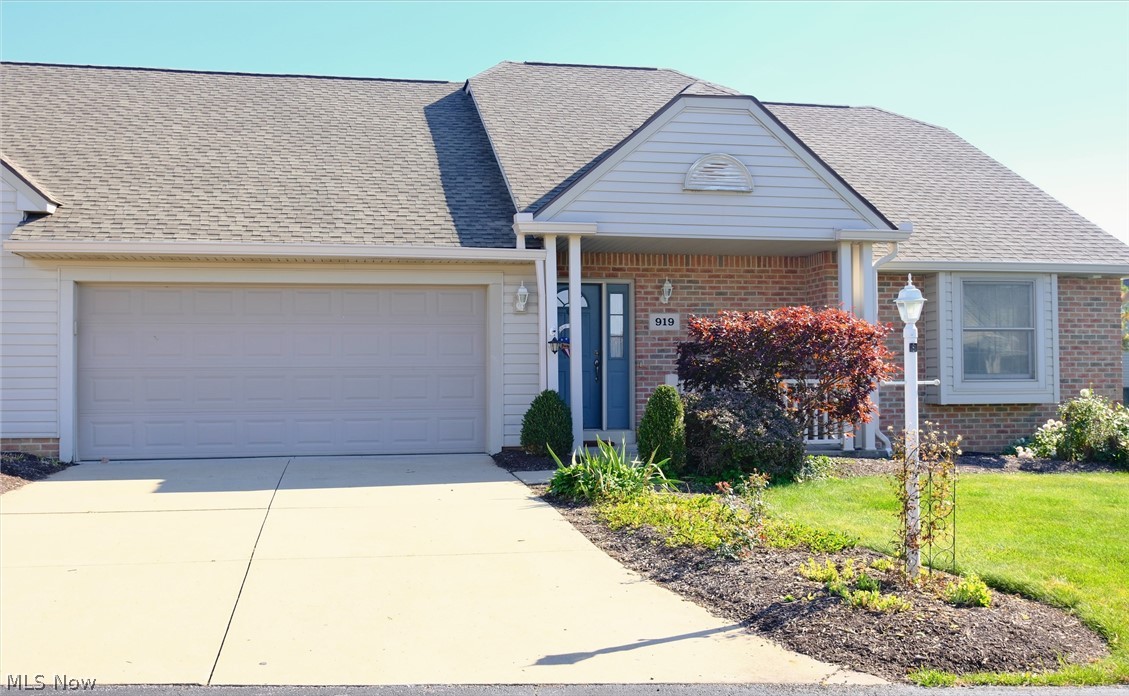 919 Baffin Drive Canal Fulton OH 44614