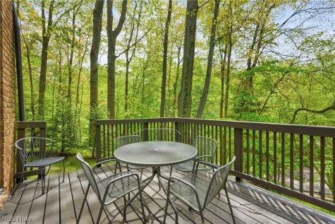 15 Hidden Valley Rocky River OH 44116
