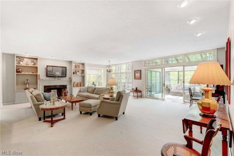 15 Hidden Valley Rocky River OH 44116