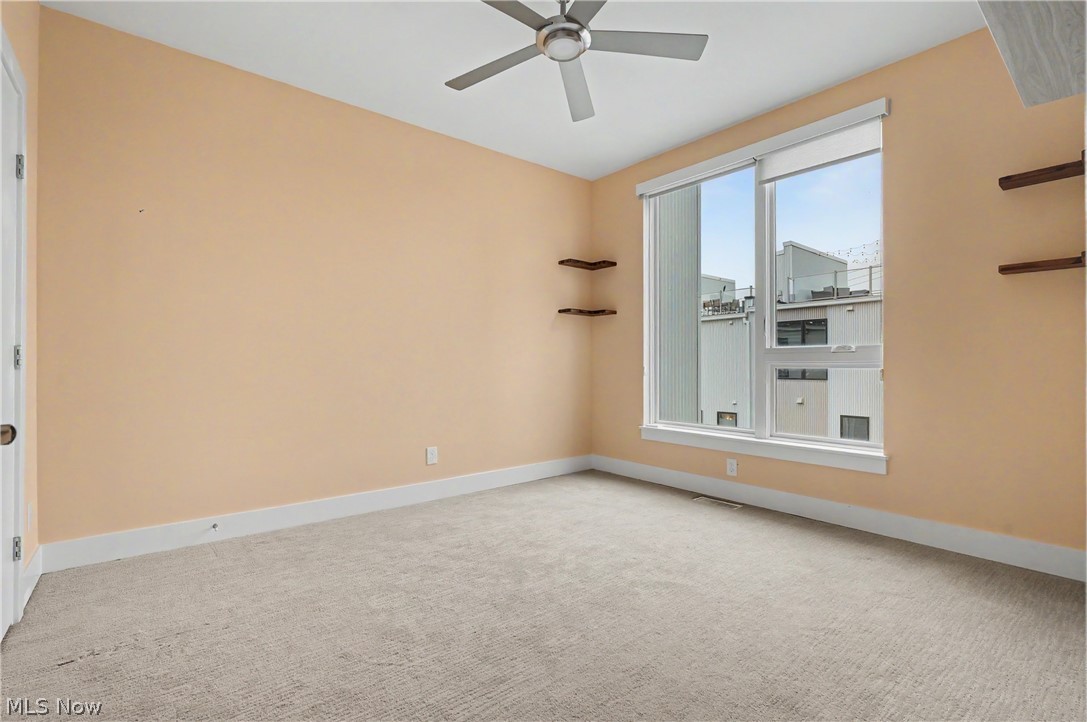1262 W 70th Street Cleveland OH 44102