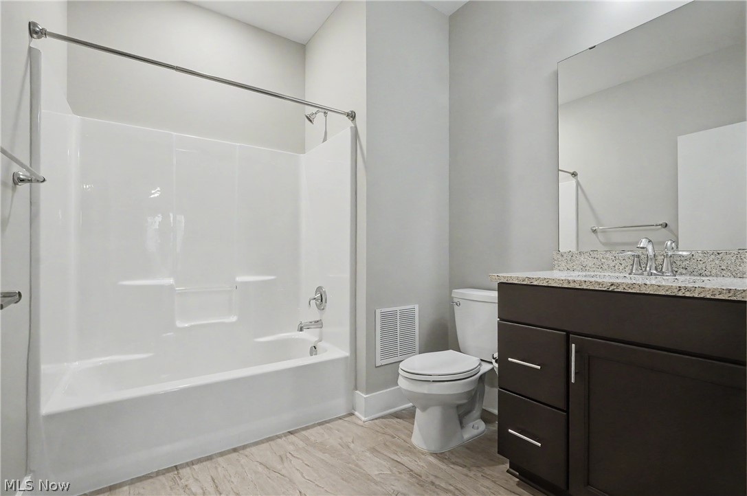 1262 W 70th Street Cleveland OH 44102
