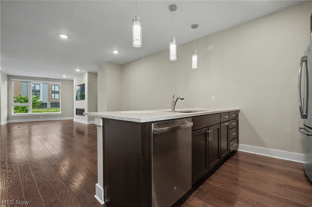 1262 W 70th Street Cleveland OH 44102