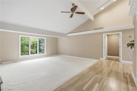 483 Concord Downs Lane Aurora OH 44202