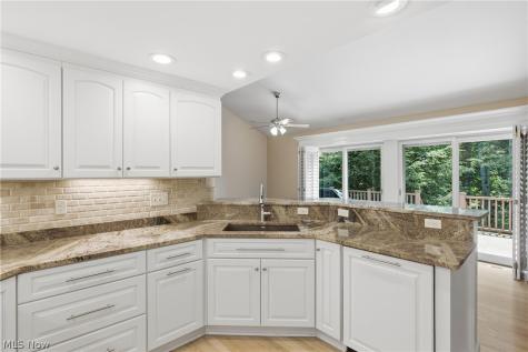 483 Concord Downs Lane Aurora OH 44202