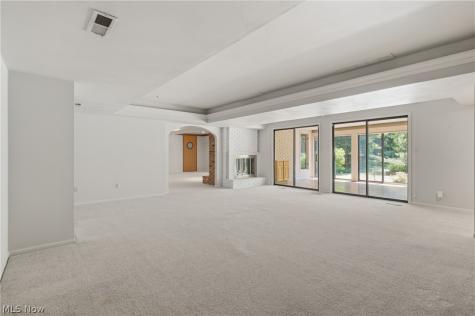 483 Concord Downs Lane Aurora OH 44202