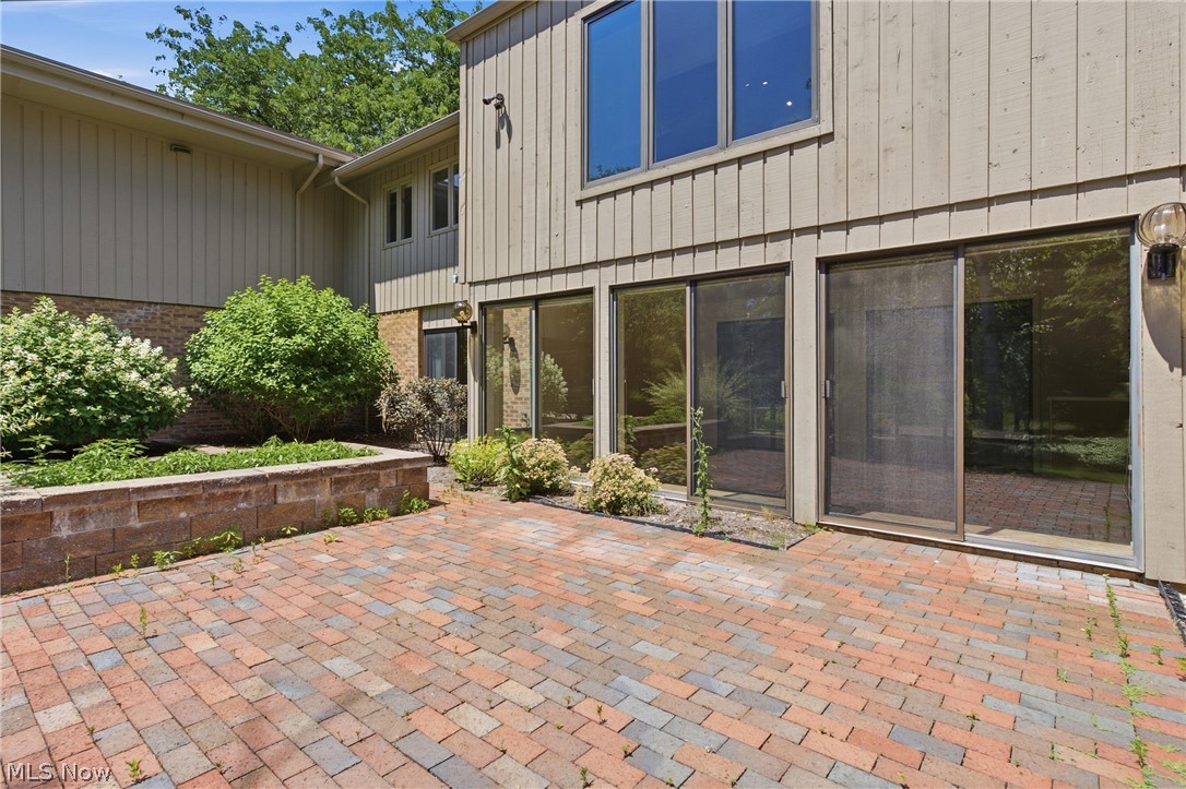 483 Concord Downs Lane Aurora OH 44202