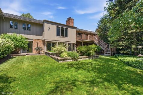 483 Concord Downs Lane Aurora OH 44202