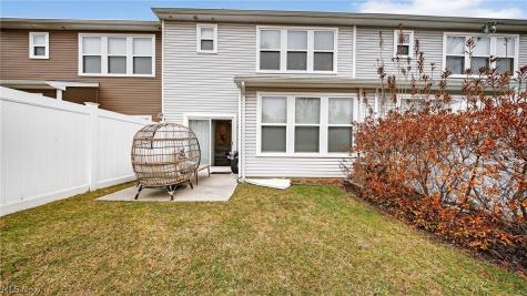 27661 Serviceberry Court Westlake OH 44145