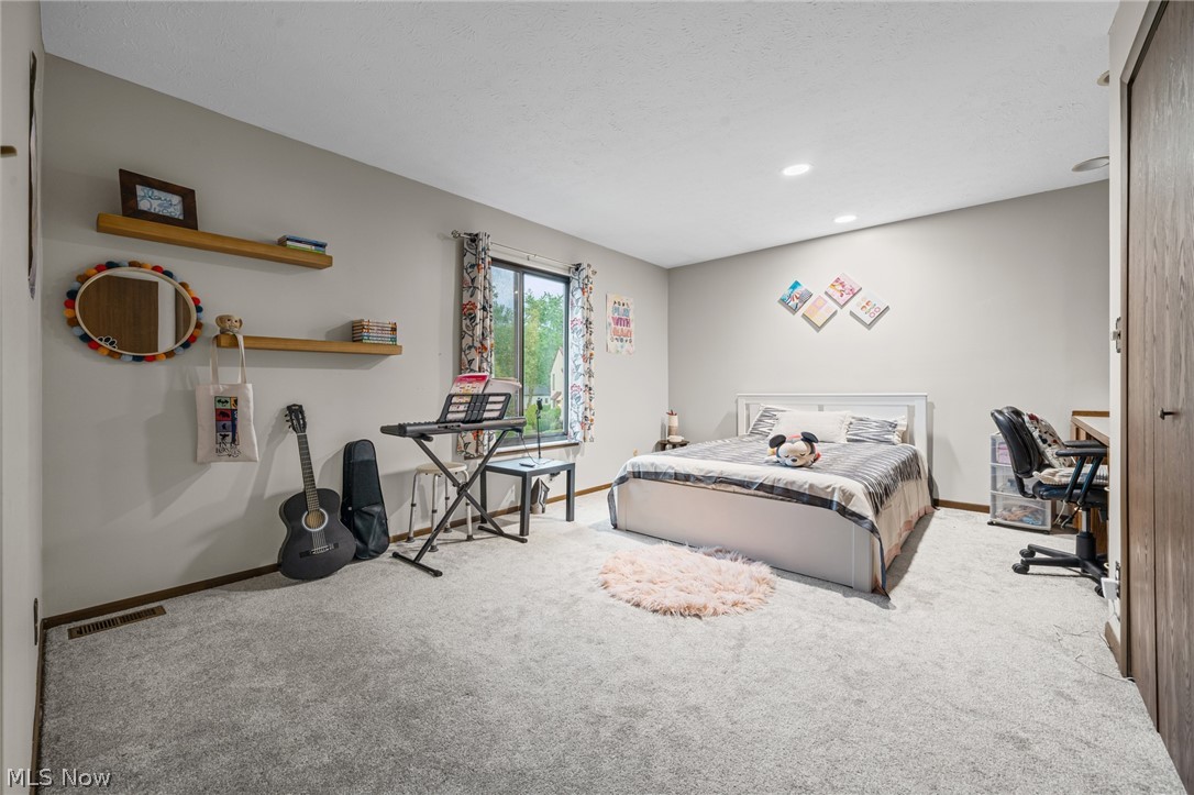 32659 Jefferson Drive Solon OH 44139
