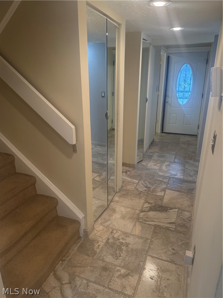 2 Sutton Place Shaker Heights OH 44120